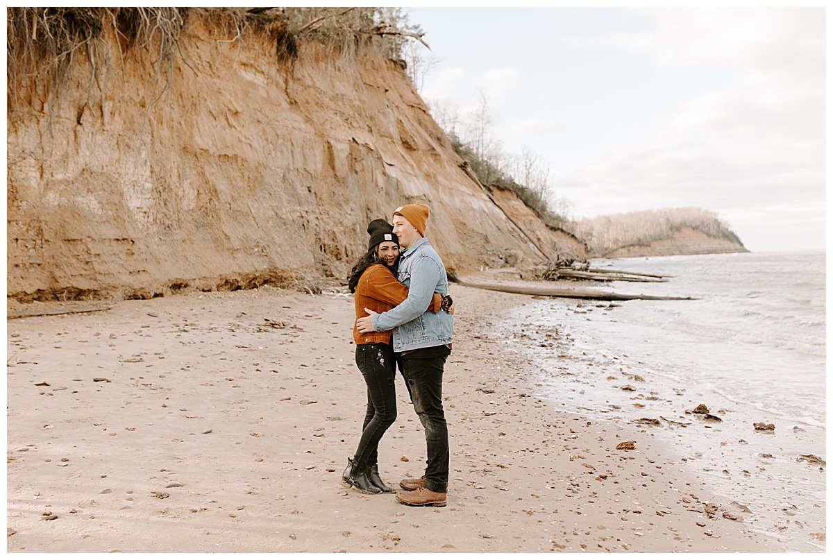 Calvert's cliff maryland engagement session